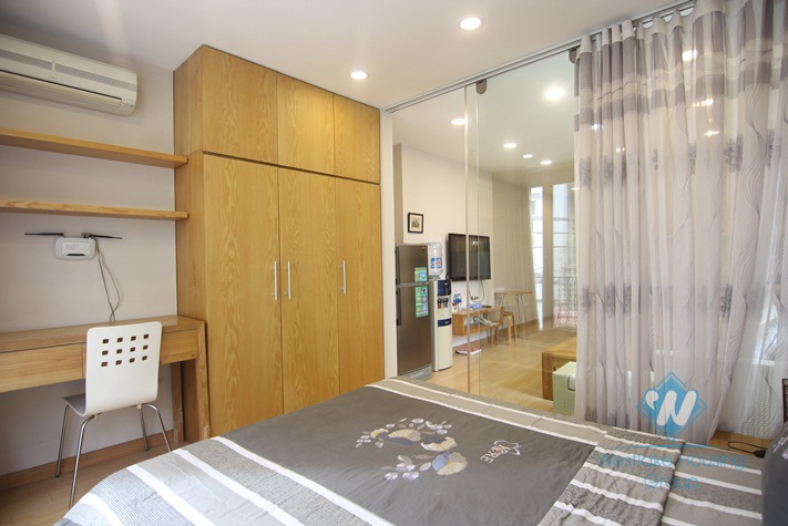 Quality full of natural light apartment for rent on Dang Thai Mai, Tay Ho